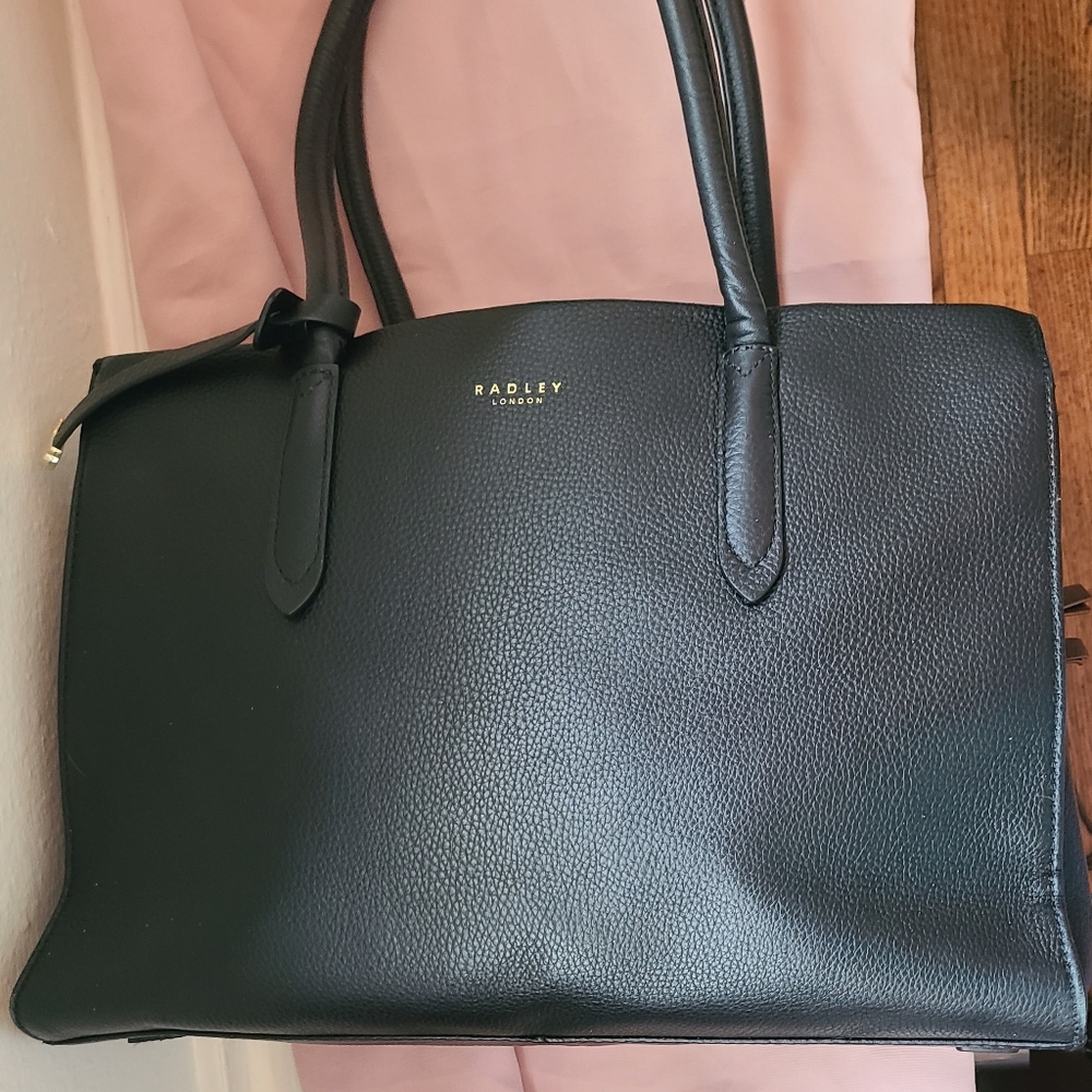 RADLEY LONDON Black Leather Shoulder Bag